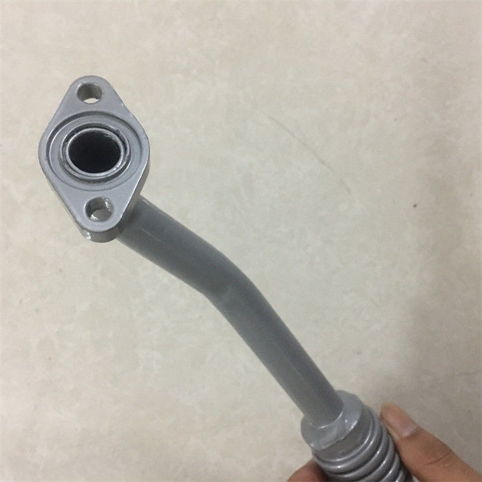 4HK1 Deeltjes van graafmachine Turbo Oil Return Pipe Voor Isuzu Graafmachine