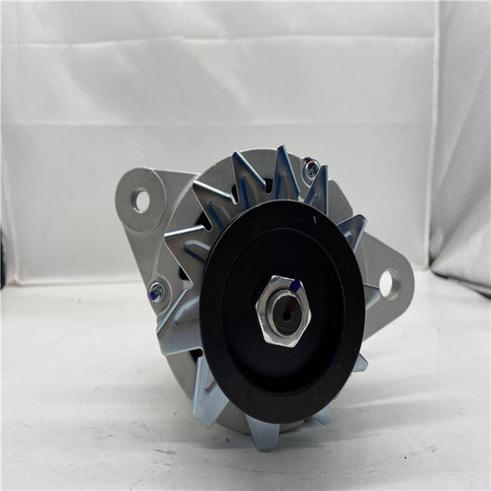 600-861-2110 Alternator voor graafmachines Fits 4D102 PC75UU-3 PC7500-3 Dieselmotor alternator