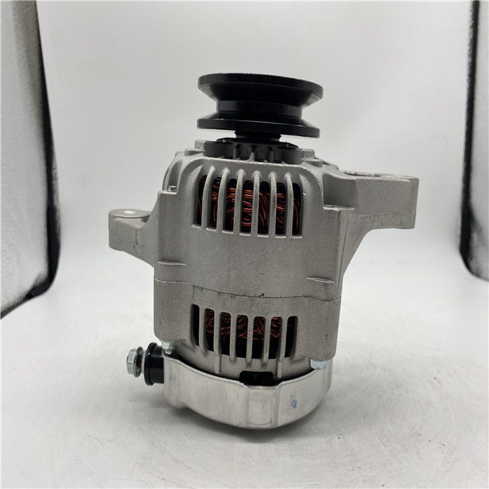 119626-77210 12 Volt Alternator 35A Eén wiel past op de graafmachine KUBOTA V2304