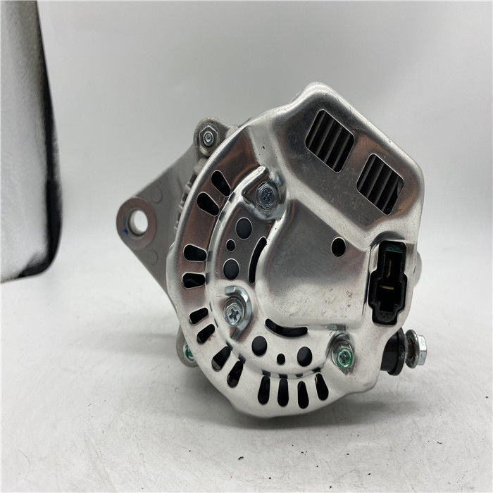 119626-77210 12 Volt Alternator 35A Eén wiel past op de graafmachine KUBOTA V2304