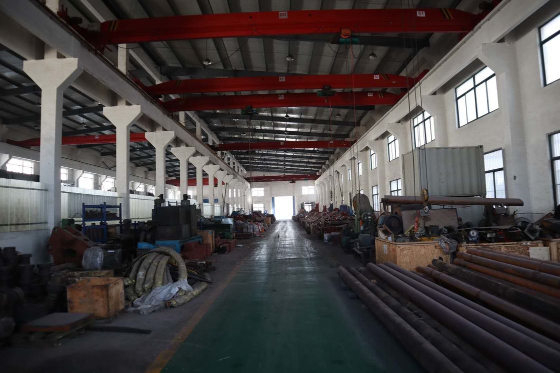Naam:High Quality Hydraulic Hammer Hydraulic Breaker Hydraulic rock hammerModel:Alle soorten,verscheidene materialen;42CrMo