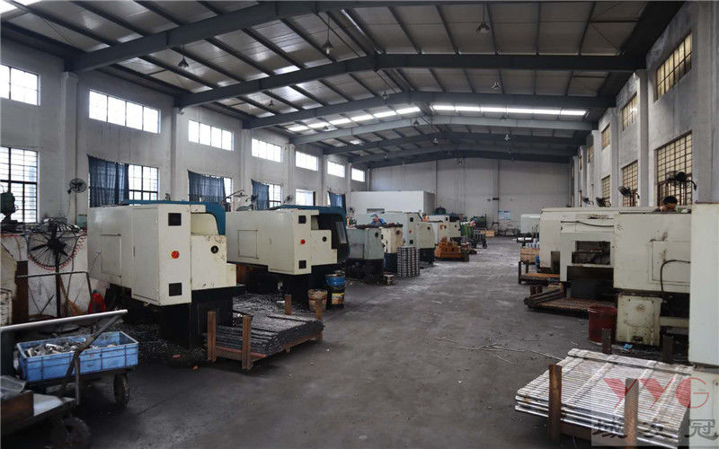 Naam:High Quality Hydraulic Hammer Hydraulic Breaker Hydraulic rock hammerModel:Alle soorten,verscheidene materialen;42CrMo